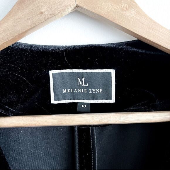 Melanie Lyne Stretch Velvet Blazer Zip Up Women's 10 Peplum - Picture 3 of 7